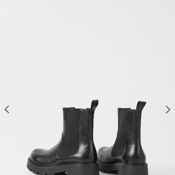 Vagabond Shoes - Vagabond Black Leather Chelsea Boots brand new euro size 39. US size 8.5-9